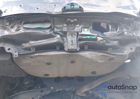 2016 Toyota Rav4 Limited z USA, uszkodzony, nr VIN 2T3YFREV1GW262464